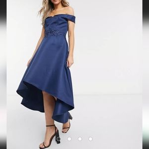 Chi chi London curve navy high low off the shoulder dress 18